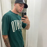 Zeus3194's Profile Pic