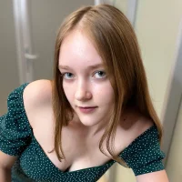 AnnySumr's Profile Pic
