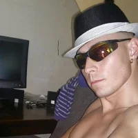 SniffoS's Profile Pic