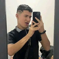 KEVIN_HOT_18 Φωτ, Προφίλ