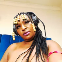 Freakyslut-39 webcam