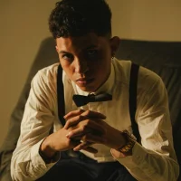 cameron_lux77