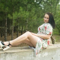 Gambar Profil NestiMaier