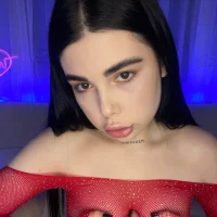 999_Nika's Profile Pic
