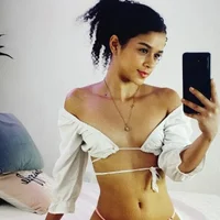 mia_pinklove model avatar