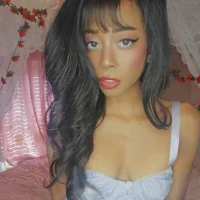 lollacream's Profile Pic