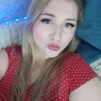 Amina_Moon's Profile Pic