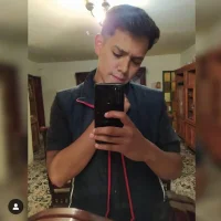carlossiu7's Profile Pic