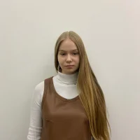 SarahYoungj's Profile Pic