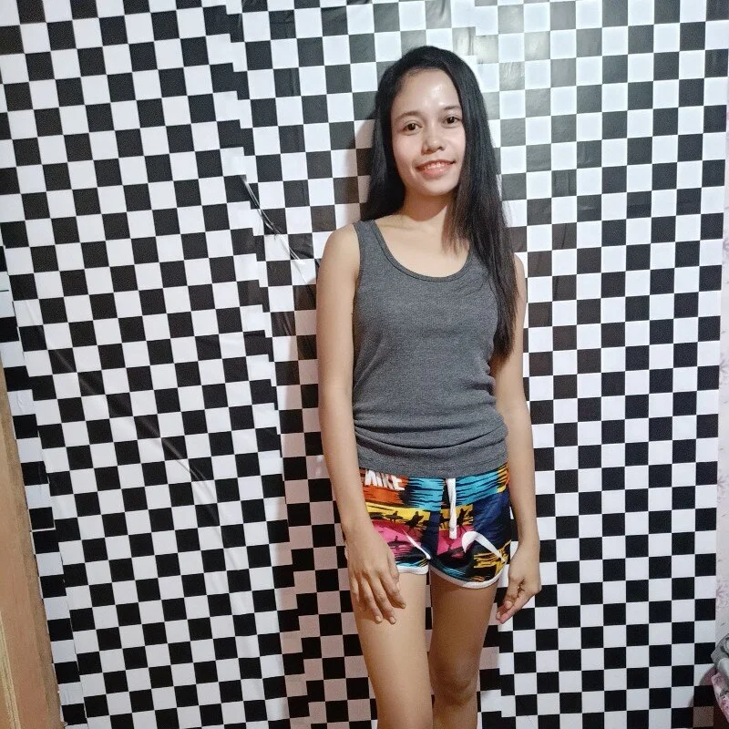 PinaySkinnyGirl