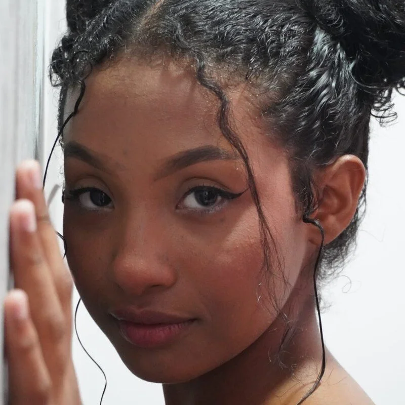 DOLL-STAR- profile photo