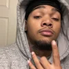 Lightskintreat's Offline Chat Room
