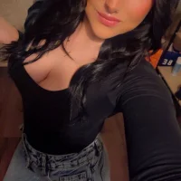 IndieRoseX's Offline Chat Room