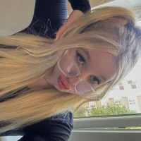 juli_kisss' Avatar Pic