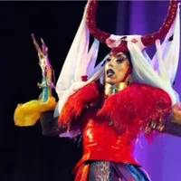 romadragqueen's Avatar Pic