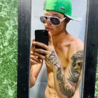 Damceuz's Profile Pic