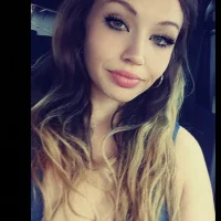 SarahK6969's Profile Pic