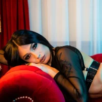 SelenneNoir's Profile Pic