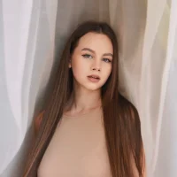 CourtneyHay's Avatar Pic