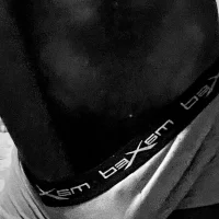 صورة الملف الشخصي لـ handsomebradl19