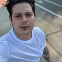 romeronelvis1999's Profile Pic