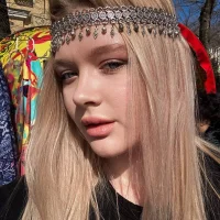 Ellilovv webcam model