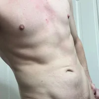 xLikeEmYoung's Profile Pic