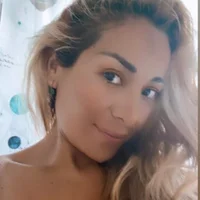 DebraG9 的個人 資料圖片