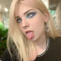 lottypink's Profile Pic