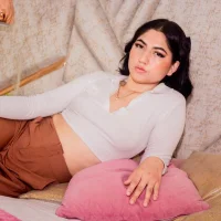NaaomyJenner's Profile Pic