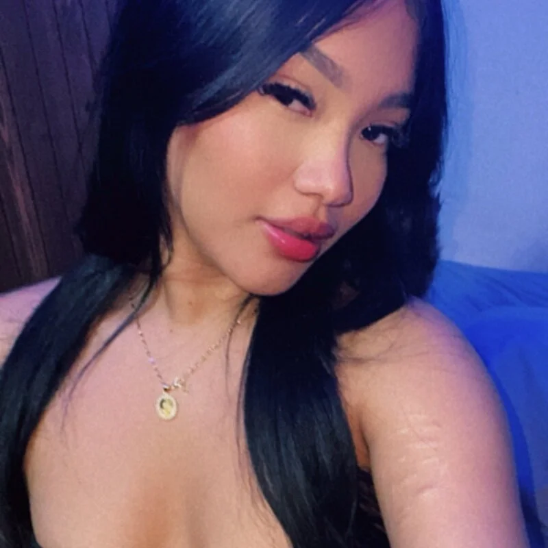 laura_v19 profile photo