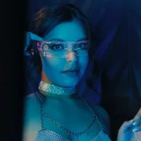 SaraDummont's Avatar Pic