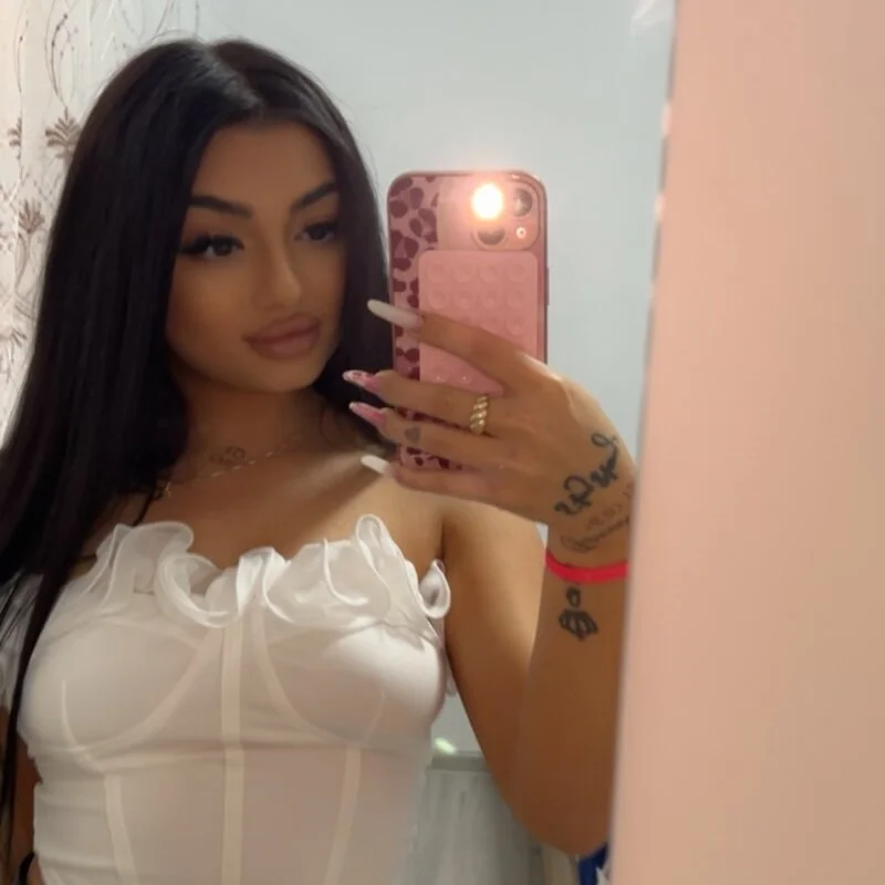 karolina-star profile photo