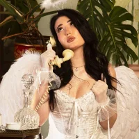 Kate_Moor's Avatar Pic