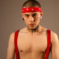 _valentinoooo's Profile Pic