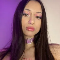 holypinkie14