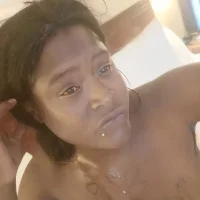 clazzicziahluv's Profile Pic