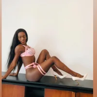 Luana_26's Avatar Pic