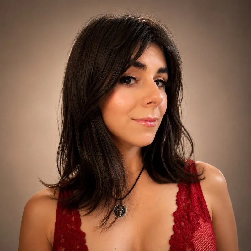 itschloelaurent profile photo