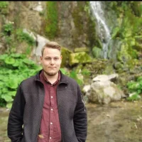 manuelvega10's Profile Pic