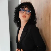 lyra_mooon's Profile Pic