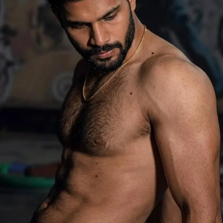 arhukhann profile photo