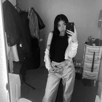 MiaSunris's Profile Pic