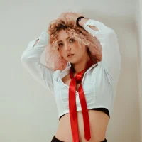 mydreamgirl18's Avatar Pic