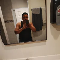 youngDADDYDICk777's Profile Pic