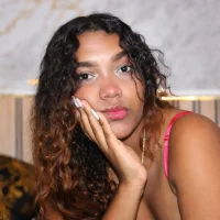 AshleyyScott's Avatar Pic