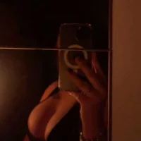 alice_2000-'s Profile Pic
