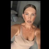 AmberJenkins's Profile Pic