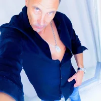 Stpoute's Profile Pic