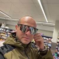 Carlo1881's Profile Pic